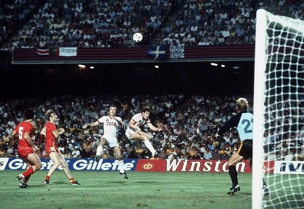 World Cup 1982 Belgiun 0 USSR 1 Michel Renquin (5