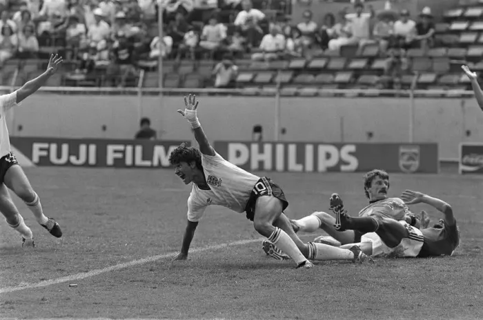 Framed Print : World Cup 1986 England 3 Poland 0 Gary Lineker turns in delight after he puts one Framed Print : World Cup 1986 England 3 Poland 0 Gary Lineker turns in delight after he puts one