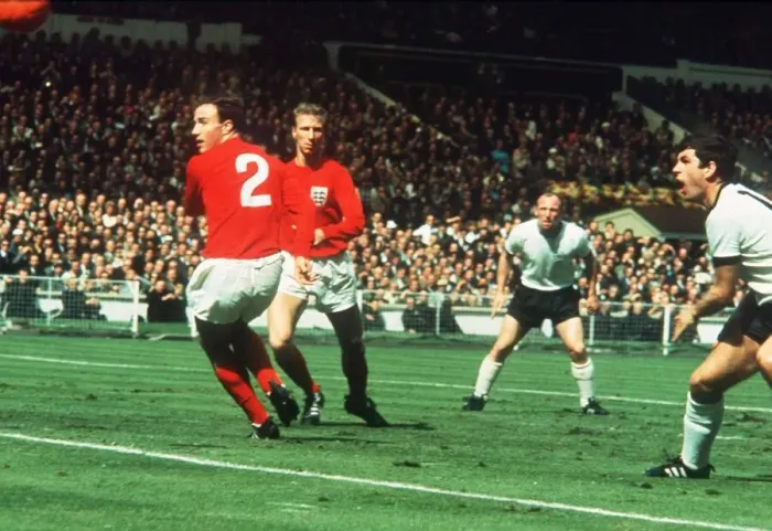 Framed Print : World Cup Final 1966 England 4 Weat Germany 2 George Cohen with back turned Framed Print : World Cup Final 1966 England 4 Weat Germany 2 George Cohen with back turned