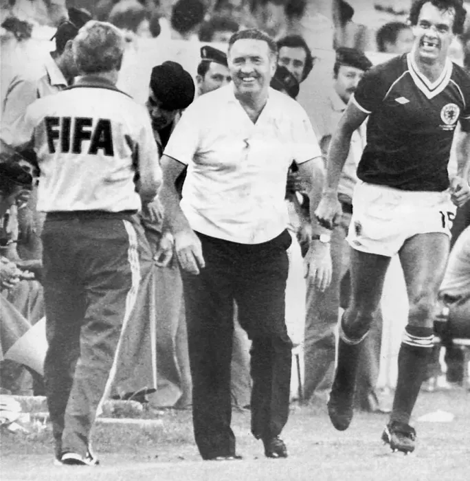 Framed Print : World Cup Football 1982 Scotland 2 Soviet Union 2 in Malaga Jock Stein