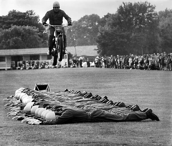 World Record Motor Cycle Body Jump By Royal Artillery. Sergeant Major, Gled Hill, Bem