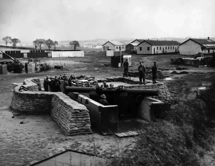 Framed Print : World War Two An anti - aircraft gun emplacement 1939 in Scotland Framed Print : World War Two An anti - aircraft gun emplacement 1939 in Scotland
