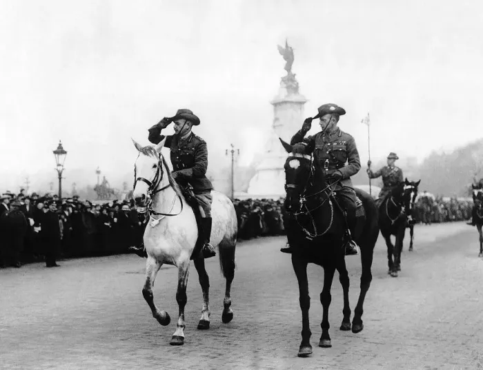 Framed Print : World War One - General Monash saluting Queen Alexandra passing the Palace Gates Framed Print : World War One - General Monash saluting Queen Alexandra passing the Palace Gates