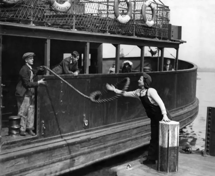 Framed Print : World War II: Women. Mrs. Ellen McShane at work on Jarrow on Tyne ferry. May 1942 P010288 Framed Print : World War II: Women. Mrs. Ellen McShane at work on Jarrow on Tyne ferry. May 1942 P010288
