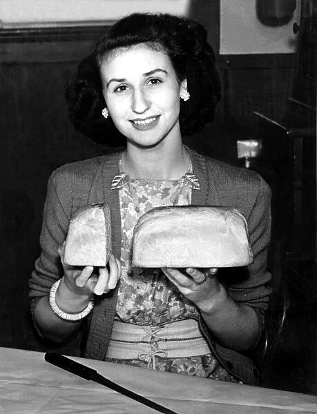 World War Two - Second World War - Nine ounces of bread was to be the new post war