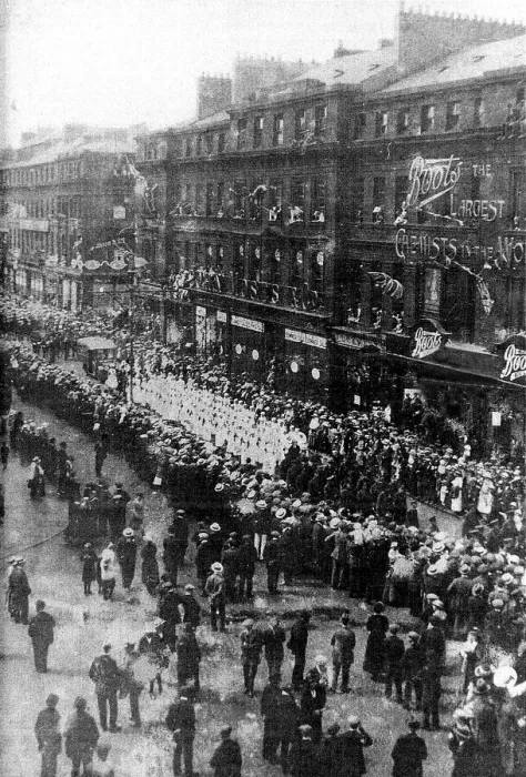 Framed Print : World War One victory parade - A photograph of the Great Victory Parade in through Framed Print : World War One victory parade - A photograph of the Great Victory Parade in through
