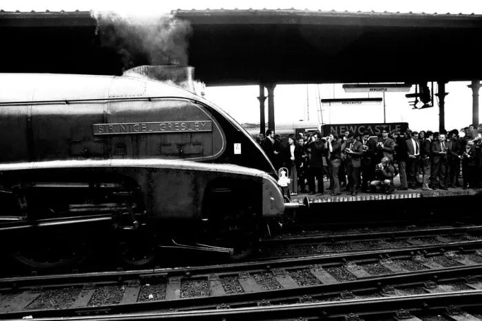 Framed Print : Wowing the platform crowd at Newcastle Central station is Gresley streamlined A4 pacific
