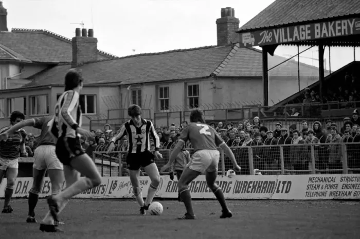 Framed Print : Wrexham 0 v. Newcastle 0. Division Two Football. January 1981 MF01-09-033