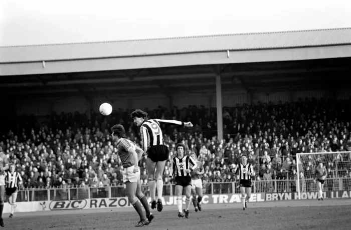 Framed Print : Wrexham 0 v. Newcastle 0. Division Two Football. January 1981 MF01-09-044 Framed Print : Wrexham 0 v. Newcastle 0. Division Two Football. January 1981 MF01-09-044