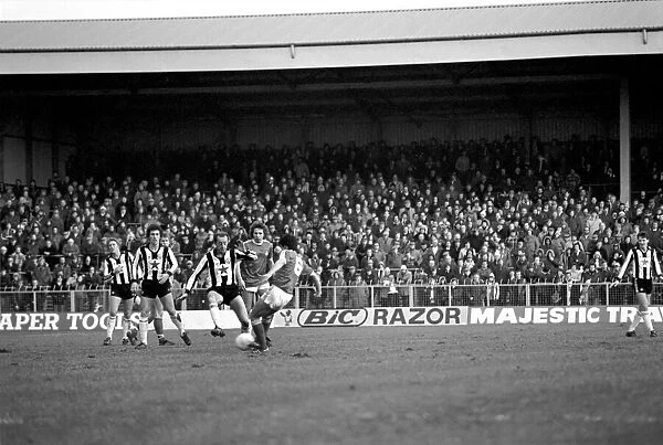 Wrexham 0 v. Newcastle 0. Division Two Football. January 1981 MF01-09-042