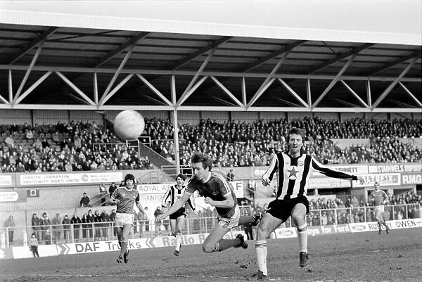 Wrexham 0 v. Newcastle 0. Division Two Football. January 1981 MF01-09-006