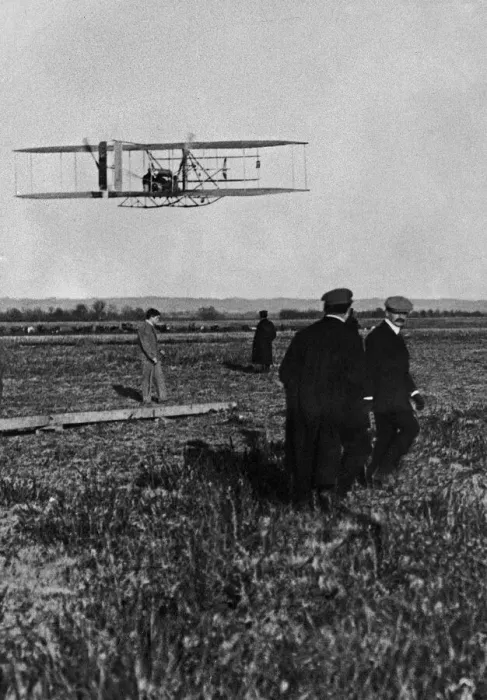 Framed Print : The Wright brothers seen here carrying out a number experiments with the French
