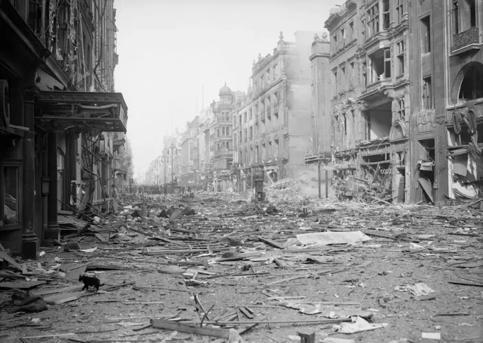 Framed Print : WW2 Air Raid Damage April 1941 Bomb damage in London - view of the wreckage Framed Print : WW2 Air Raid Damage April 1941 Bomb damage in London - view of the wreckage