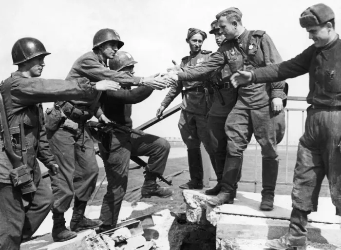 Framed Print : WW2 - April 1945. Troops from the US First Army who were advancing in to Germany Framed Print : WW2 - April 1945. Troops from the US First Army who were advancing in to Germany