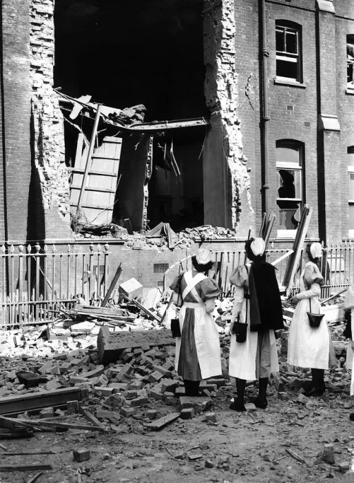 Framed Print : WW2 Bomb damaged Hospital Sept 40 Nurses looking at damage Framed Print : WW2 Bomb damaged Hospital Sept 40 Nurses looking at damage