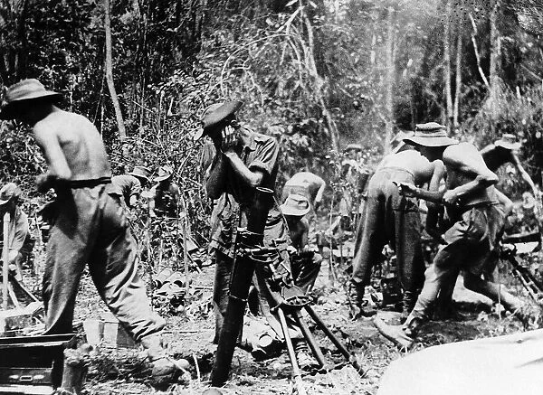 WW2 British soldiers in drive on Nawchi, Burma. Three Inch mortar detachment