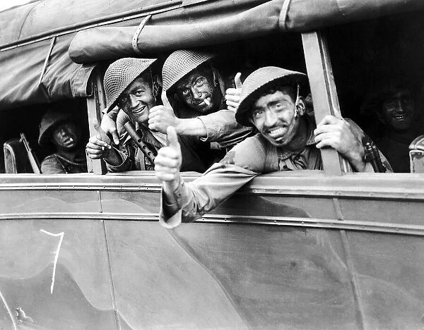 WW2 Commandos give the thumbs up August 1942 after the combined operations raid on Dieppe