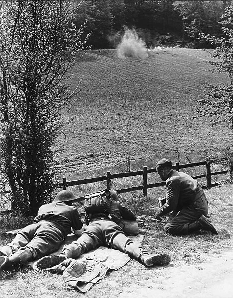 WW2 Home Guard firing mortar shells April 1944 at a training camp