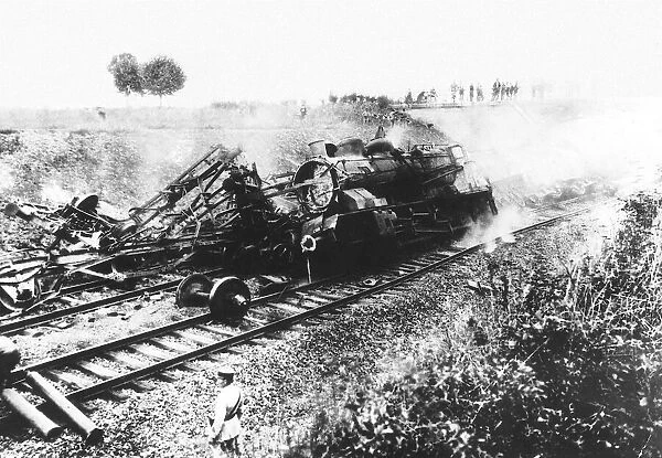 WW2 - Nazi gasoline train derailed and set afire by french patriots near Varnes-le-Grand