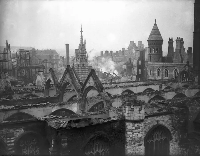 Framed Print : WW2 Plymouth Bomb Damage. Bombed buildings and burnt out roofs 21st March 1941