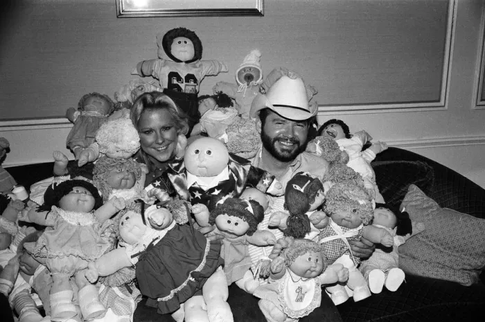 Framed Print : Xavier Roberts, the creator of the Cabbage Patch Kids concept which is sweeping America Framed Print : Xavier Roberts, the creator of the Cabbage Patch Kids concept which is sweeping America