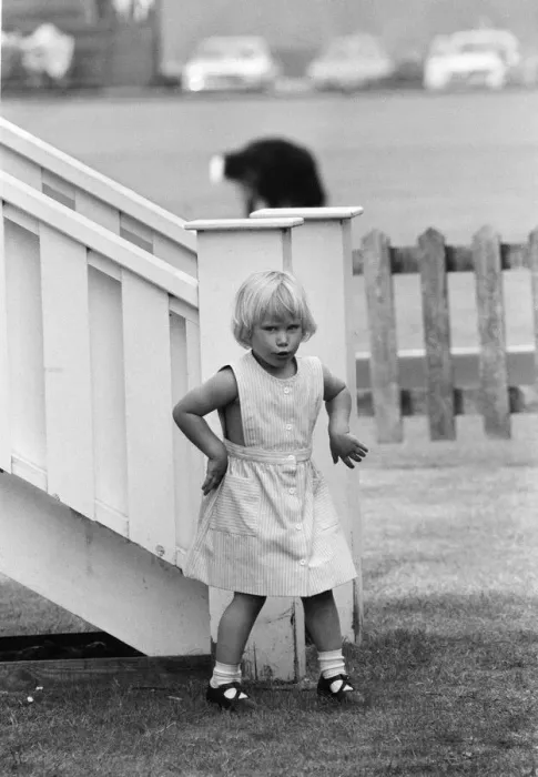 Framed Print : Three year old Zara Phillips, daughter of Princess Anne and Captain Mark Phillips Framed Print : Three year old Zara Phillips, daughter of Princess Anne and Captain Mark Phillips