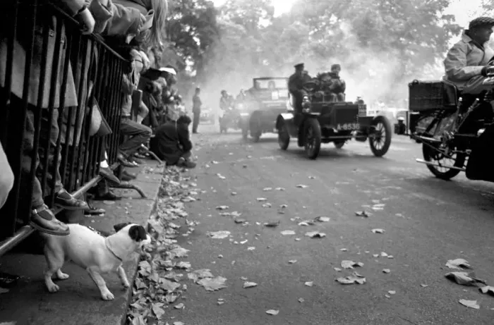 Framed Print : This years Veteran car rally to Brighton started at London