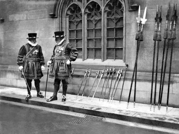 Framed Print : Yeoman of The Guard. December 1943 P013255 Framed Print : Yeoman of The Guard. December 1943 P013255