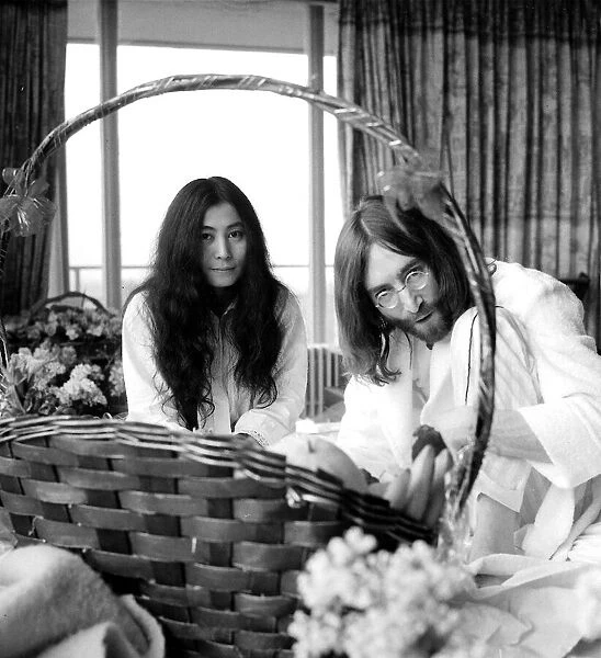 Yoko Ono and John Lennon at their 'Bed-In for Peace'