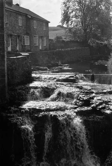 Framed Print : Yorkshire Dales, North Yorkshire. Sunday 24th October 1982