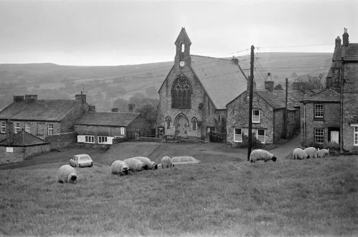 Framed Print : Yorkshire Dales, Sunday 24th October 1982. Richmond, Swaledale, North Yorkshire DL11 6SN Framed Print : Yorkshire Dales, Sunday 24th October 1982. Richmond, Swaledale, North Yorkshire DL11 6SN