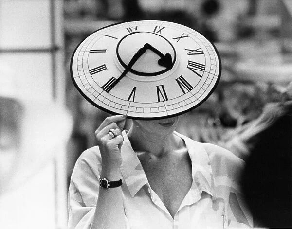 You; ll never been late wearing this usual clock hat