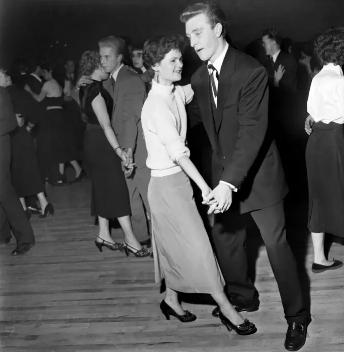 Framed Print : Young couples perform the new dance craze The Creep Framed Print : Young couples perform the new dance craze The Creep