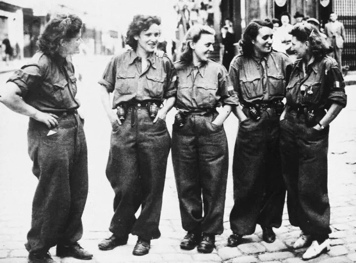 Framed Print : Young French women, members of the French Forces of the Interior