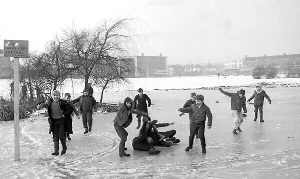 Young ice skaters on Quinton Pool, Cheylesmore, Coventry. 28th December 1964