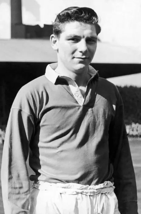 Framed Print : Young Manchester United footballer Duncan Edwards, aged sixteen, 1953