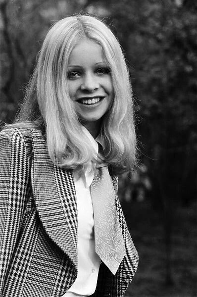 Young model Jo Howard aged 16 years old, pictured January 1972