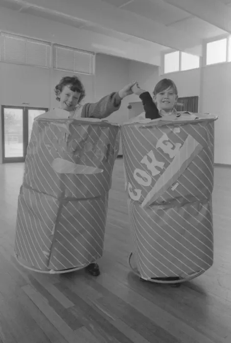 Framed Print : Youngsters at a Coventry school have joined forces to turn cans into cash Framed Print : Youngsters at a Coventry school have joined forces to turn cans into cash