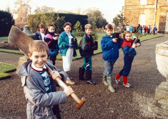 Framed Print : Youngsters got digging when they turned out to Ormesby Hall to plant trees in a bid to Framed Print : Youngsters got digging when they turned out to Ormesby Hall to plant trees in a bid to