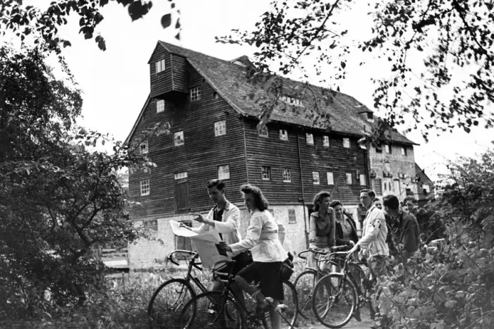 Framed Print : The Youth Hostel Association has fitted the 16th Century Elizabethan Houghton Mill