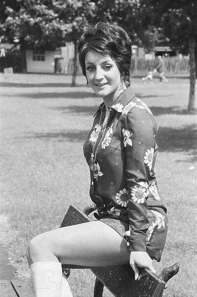 Yvonne Paul, Actress, Model & Dancer, aged 22, pictured 22nd June 1969