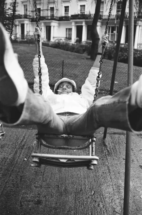 Framed Print : Zany comedian Marty Feldman seen here posing for the Daily Mirror 29th August 1982