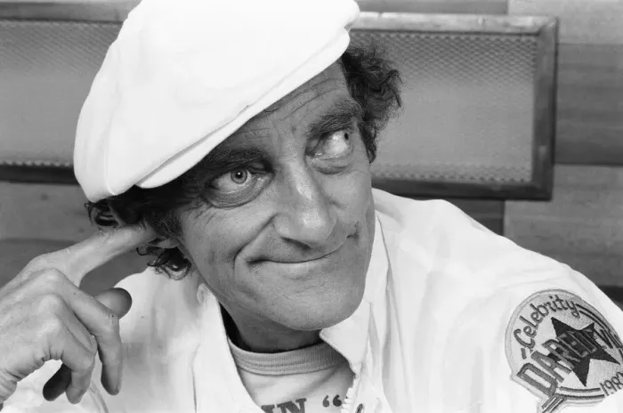 Framed Print : Zany comedian Marty Feldman seen here posing for the Daily Mirror 29th August 1982