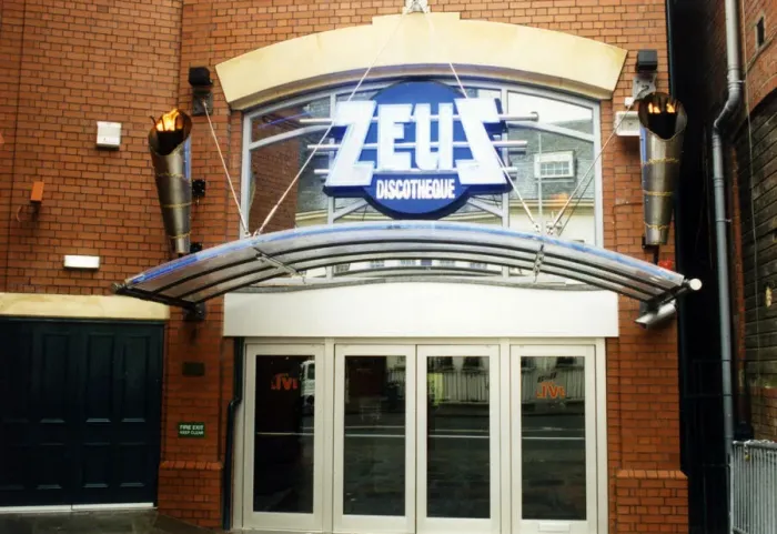Framed Print : Zeus Discotheque in Cardiff City Centre, Wales, 24th February 1996 Framed Print : Zeus Discotheque in Cardiff City Centre, Wales, 24th February 1996