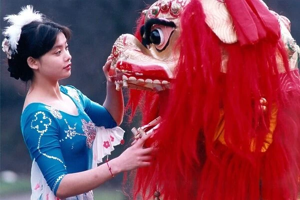 Zhang Chun Li of the Chinese State Circus with the dragon