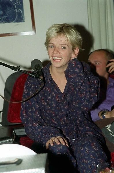Zoe Ball Radio  /  TV Presenter October 1998 Presenting her radio 1 breakfast show