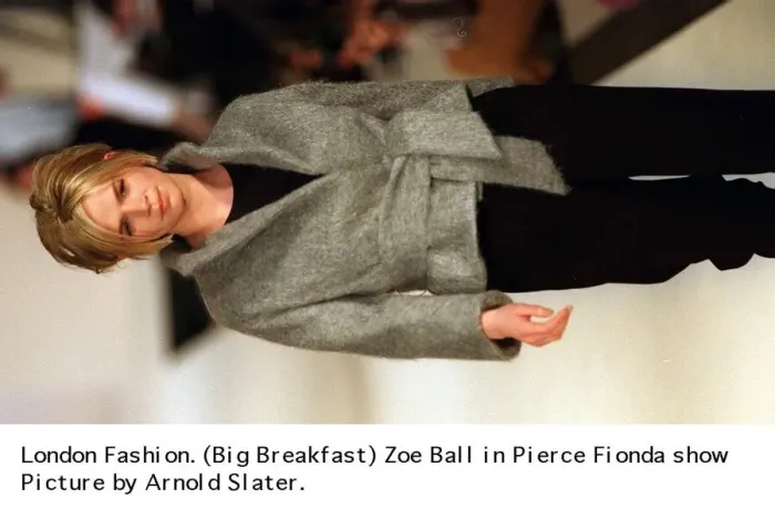 Framed Print : Zoe Ball Tv Presenter models in Pierce Fionda show London Fashion Week Framed Print : Zoe Ball Tv Presenter models in Pierce Fionda show London Fashion Week