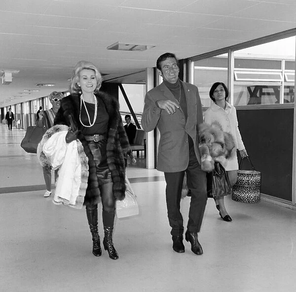 Zsa Zsa Gabor arrives at Heathrow airport on a short visit
