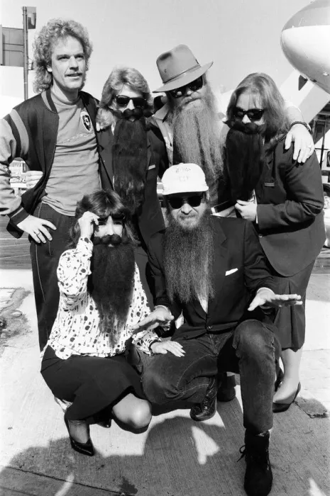 Framed Print : ZZ Top arrive at Gatwick Airport. 10th September 1986 Framed Print : ZZ Top arrive at Gatwick Airport. 10th September 1986