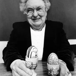 Memory Lane Prints: Elsie's Hand Painted Easter Eggs 1987